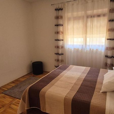Apartments Lena Sukošan Dış mekan fotoğraf