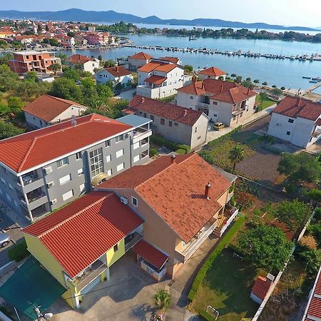 Apartments Lena Sukošan Dış mekan fotoğraf