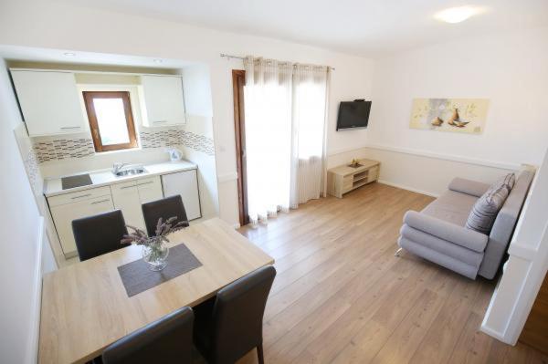 Apartments Lena Sukošan Dış mekan fotoğraf