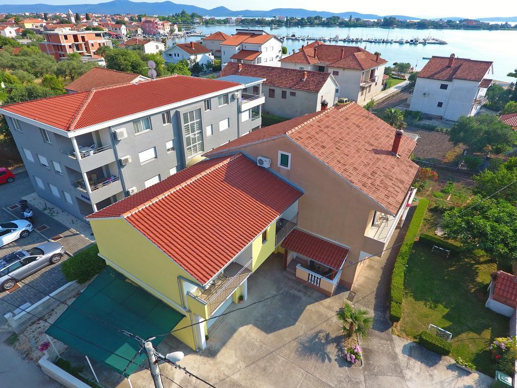 Apartments Lena Sukošan Dış mekan fotoğraf